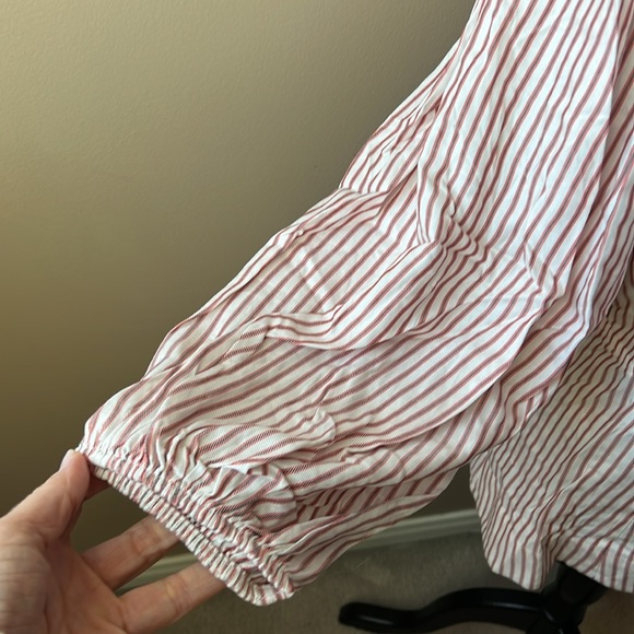 Cabi Carnival Top (style 5890) - Picture 8 of 16